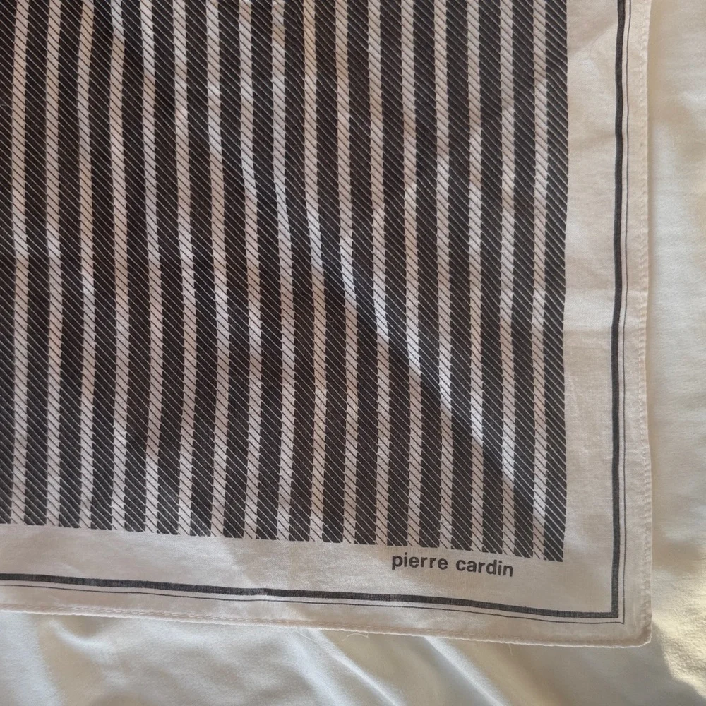 Pierre Cardin vintage black & white Striped Scarf